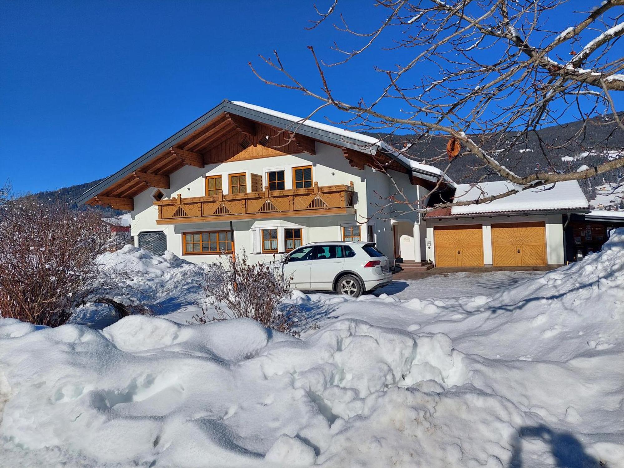 Ferienhaus Kahr Appartment Rossbrand Радщат Екстериор снимка